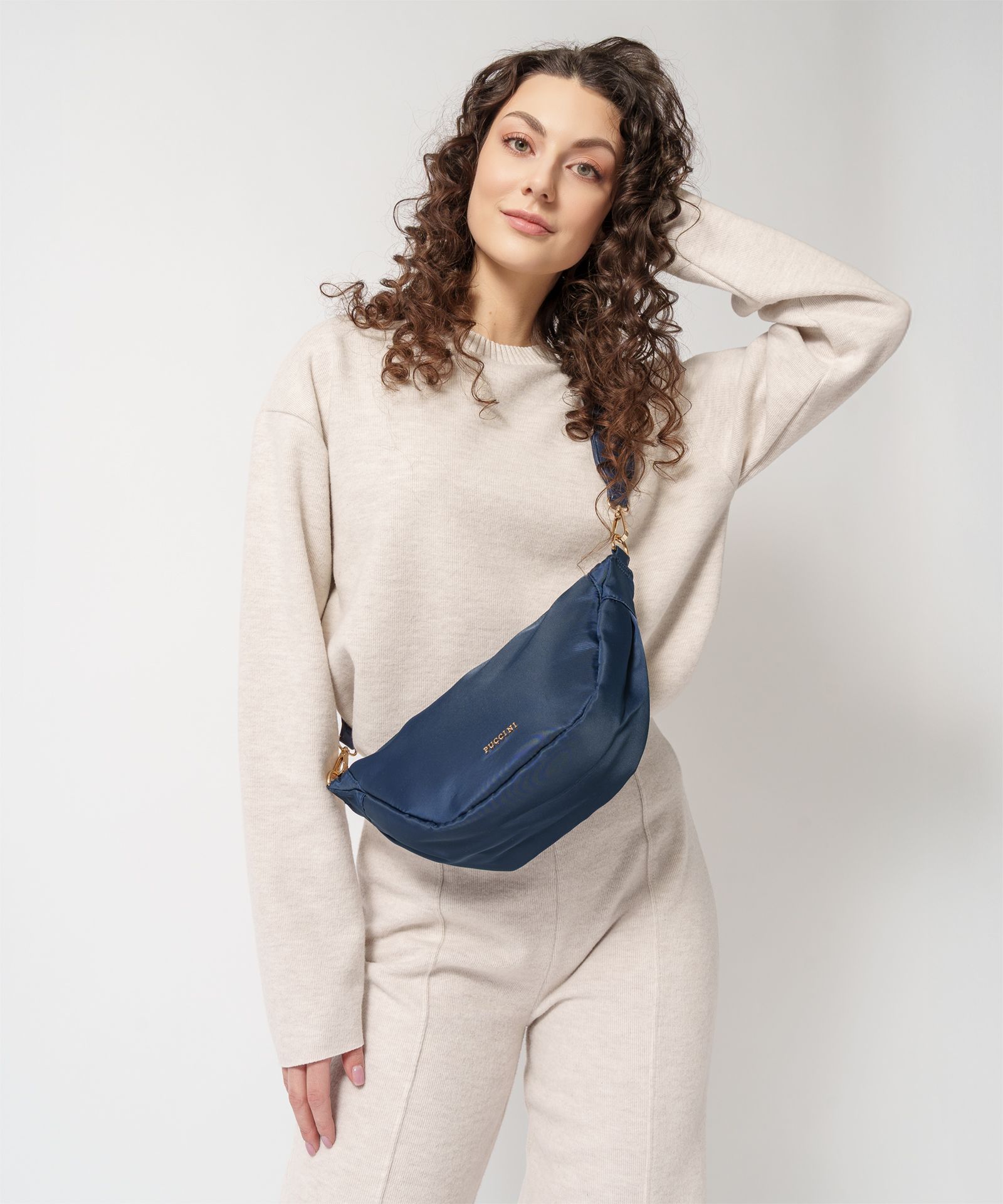 Geantă de mână Soft Crescent albastru marin