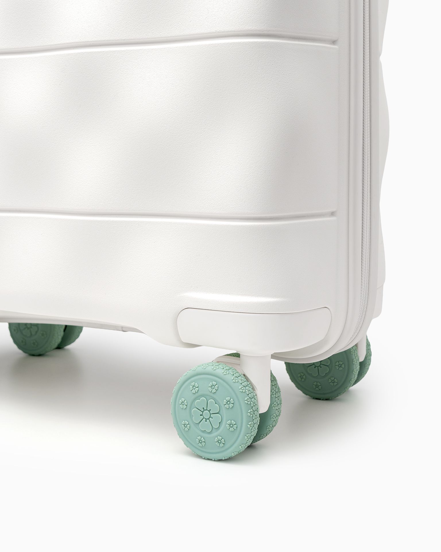 Protectori pentru roțile valizelor verzi